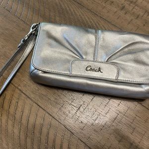 Coach Ashley Large Silver Metallic Wristlet Evening Clutch Purse